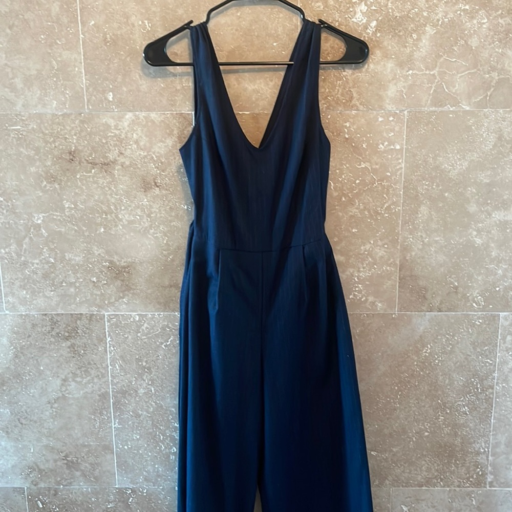 Wool jumpsuit navy color  / super thin white stripes in size 00 like new